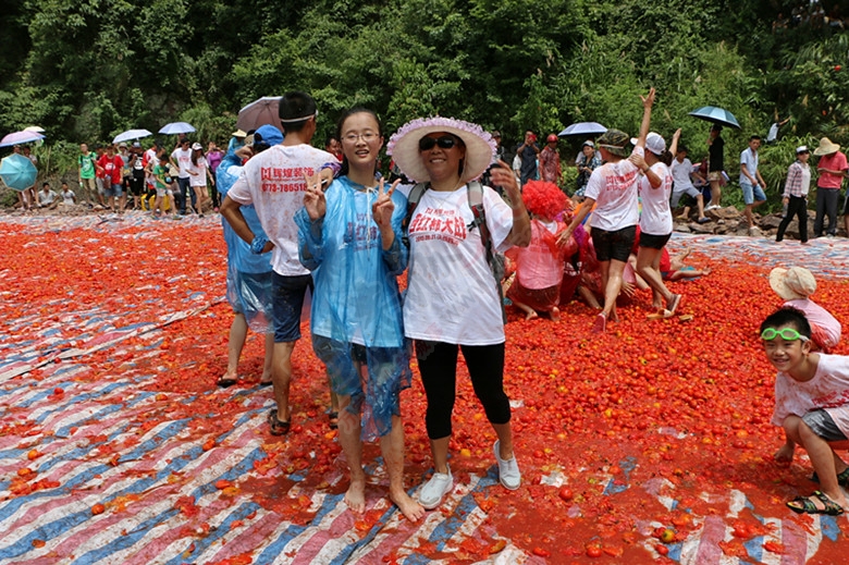 （恭城行者户外）携手520社区论坛平乐大发四冲&#8226;西红柿大战，群友风采899 / 作者:光头铁（老铁） / 帖子ID:118058
