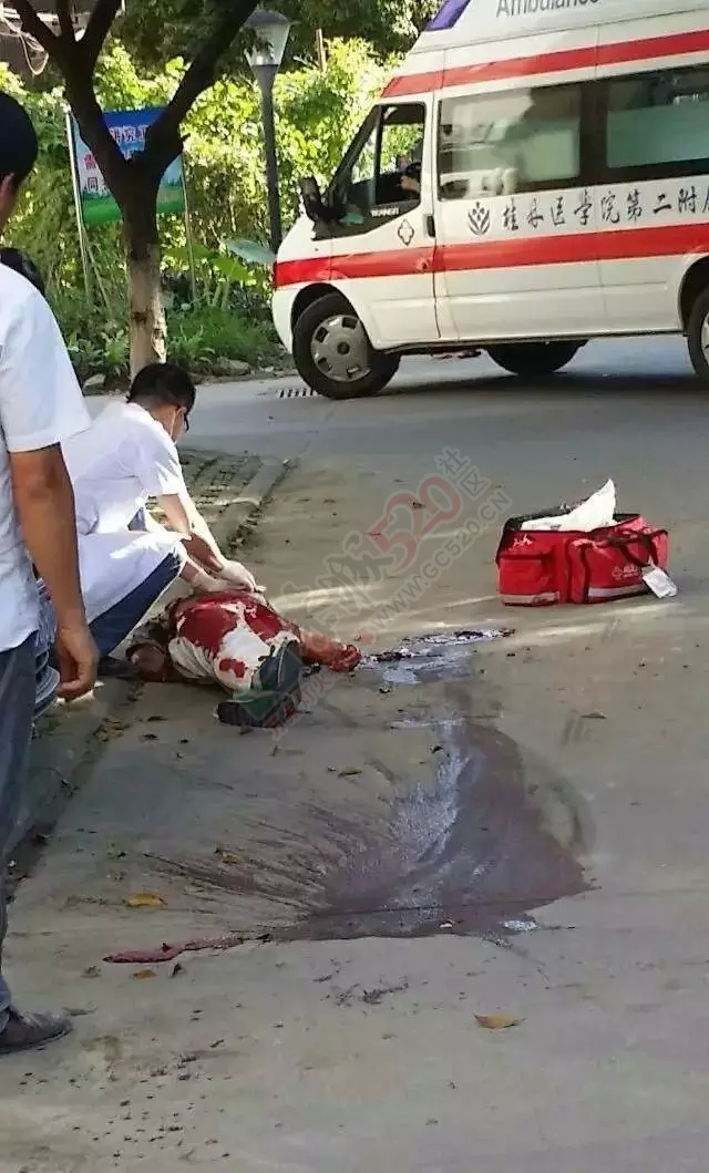 桂林突发！看到桂CA7128快报警！他抢了个三岁小孩，并把家长捅死了！630 / 作者:红通通 / 帖子ID:118189