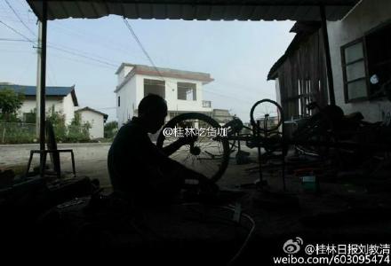 身残志坚，男人双脚瘫痪用手走路当老板486 / 作者:美丽的梦花 / 帖子ID:119184