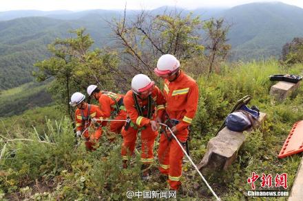 丽江一客车翻下149米山崖 3死16伤644 / 作者:花开似花落、 / 帖子ID:119468