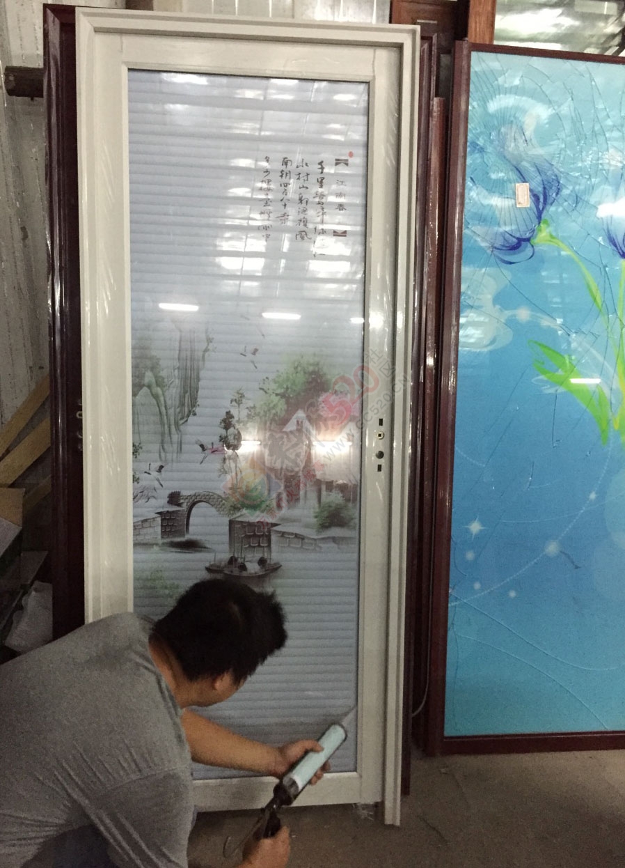 专业生产 橱柜、衣柜、门——华达门业 欢迎您380 / 作者:HMH0802 / 帖子ID:119949