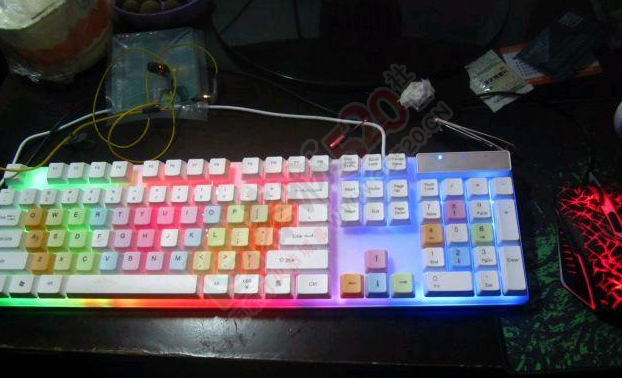 卖套电脑加27寸屏，可耍所有主流游戏704 / 作者:a123444 / 帖子ID:120556