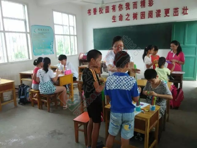 激发留守儿童感恩情怀，让爱洒满校园807 / 作者:猫小萌 / 帖子ID:121441