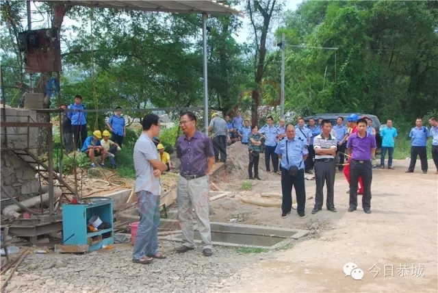 我县开展打击江河非法采砂突击行动733 / 作者:社区小编 / 帖子ID:121486