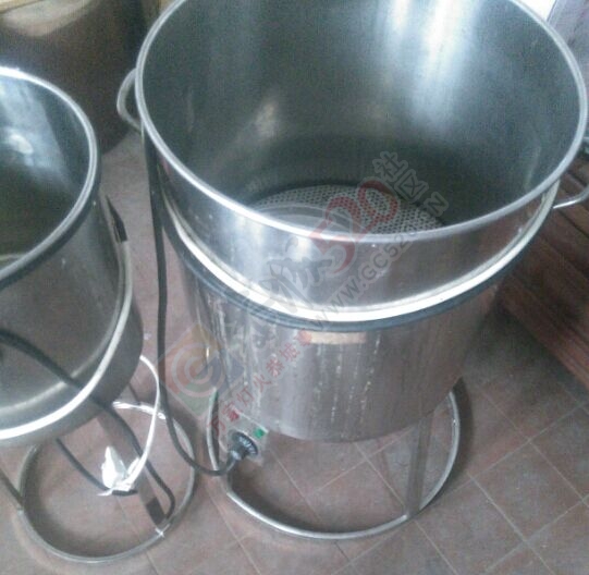 闲置2个烫桶·需要的联系693 / 作者:飞鱼 / 帖子ID:127452