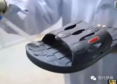去餐厅吃饭，你会用开水烫餐具吗？真相很吓人！381 / 作者:该做的事情 / 帖子ID:128123