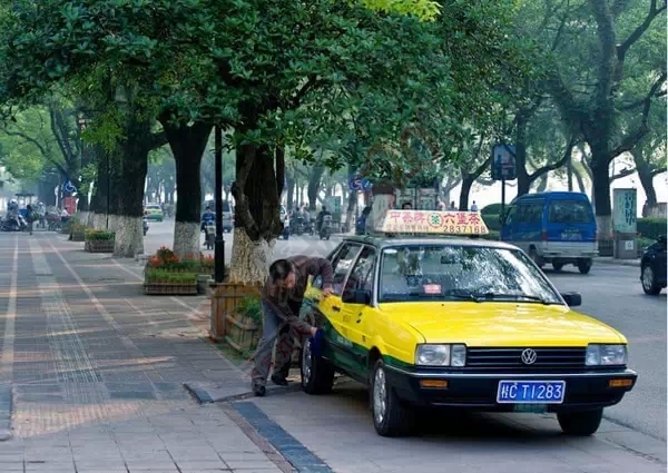 晴天霹雳！桂林出租车都开始涨价了 不知道恭城是不是也要开始涨了24 / 作者:太天真 / 帖子ID:128195