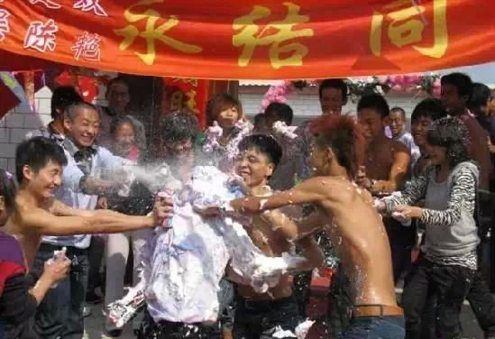 新郎被整得辣么惨！我们在恭城结个婚容易吗！？429 / 作者:火星娃崽 / 帖子ID:128280