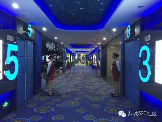 恭城老年大学三百多位老人在梦迪影城免费观影，体验光影之旅511 / 作者:520小编 / 帖子ID:128599