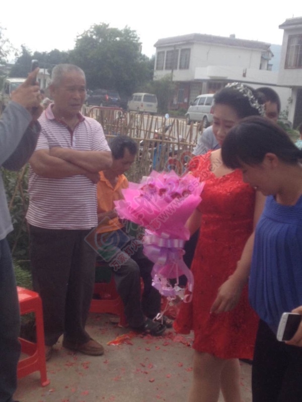 居家饮业酒席下乡，同乐分公司，祝：（黄振文、龙艳）喜结连理！永结同心！443 / 作者:vick829 / 帖子ID:128990