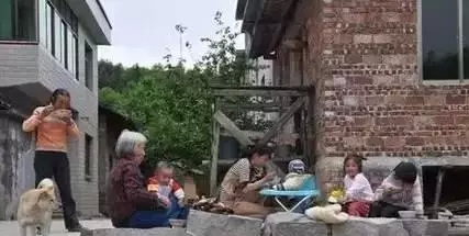 今天的恭城，竟然丢了这么多好东西，已泪崩！519 / 作者:脚踏实地 / 帖子ID:158991