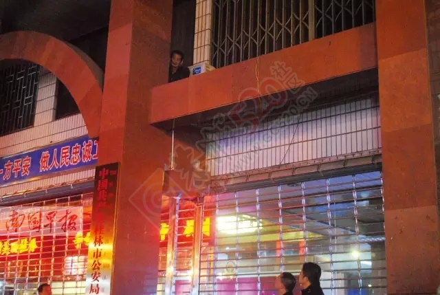 桂林出人才！一男子夜爬公安局大门！竟是因为怕挨打885 / 作者:额外听歌 / 帖子ID:159034