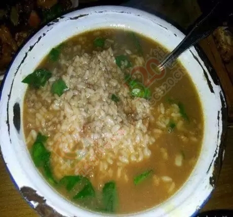 油茶泡饭是我们小时候最爱的，还有几种，你懂呗?818 / 作者:脚踏实地 / 帖子ID:159192