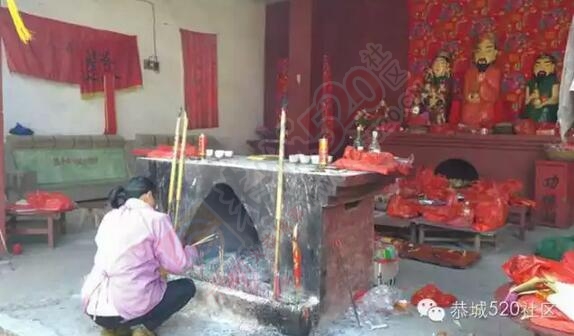 夜探恭城乐湾龙神庙会，香客信徒络绎不绝热闹非凡940 / 作者:520小编 / 帖子ID:159194