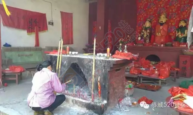 夜探恭城乐湾龙神庙会，香客信徒络绎不绝热闹非凡35 / 作者:深秋的落叶 / 帖子ID:159231