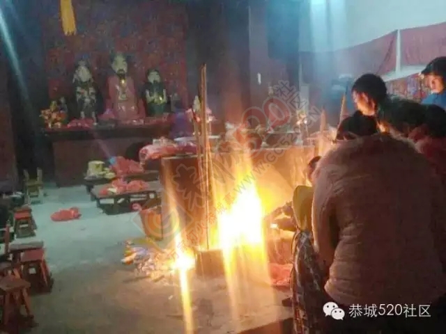 夜探恭城乐湾龙神庙会，香客信徒络绎不绝热闹非凡856 / 作者:深秋的落叶 / 帖子ID:159231