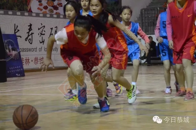 全县第五届小学生篮球比赛县直一小男女组均得第一名276 / 作者:风油精 / 帖子ID:159771