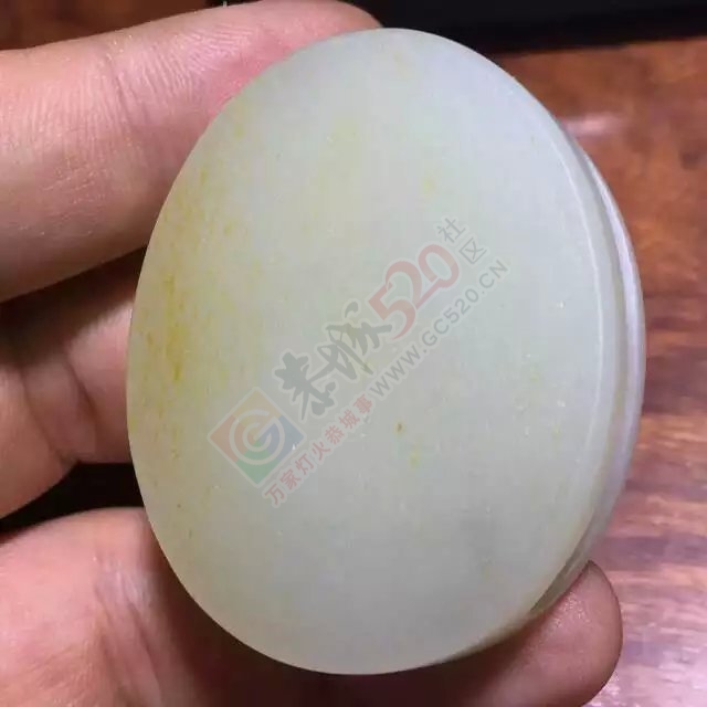 出手和田羊脂籽料男士腰佩542 / 作者:发如雪 / 帖子ID:160209
