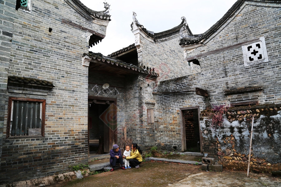 广西恭城瑶族自治县西岭乡有一个古村落——杨溪村770 / 作者:微观恭城 / 帖子ID:160299