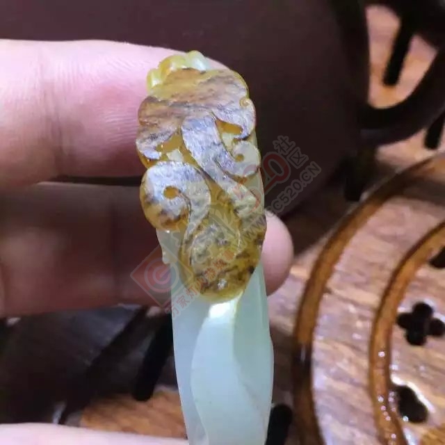 出手和田羊脂白玉籽料挂件936 / 作者:发如雪 / 帖子ID:160391