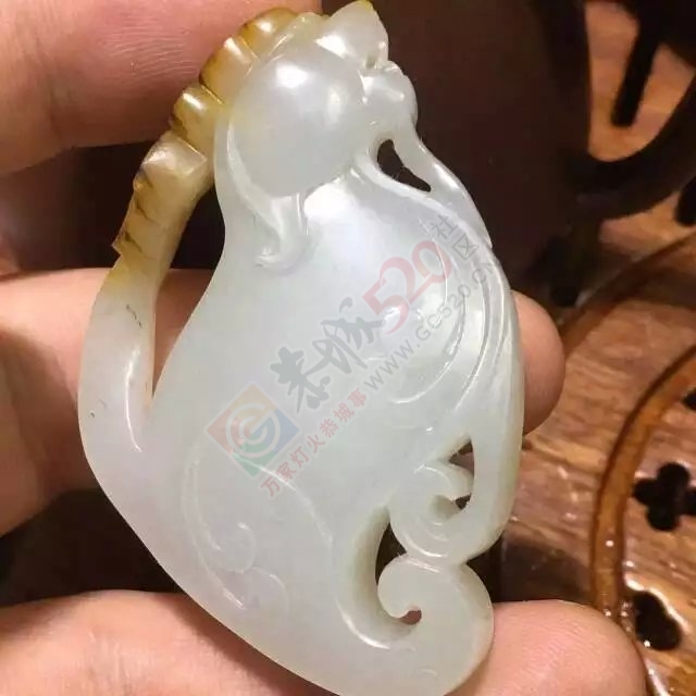 出手和田羊脂白玉籽料挂件996 / 作者:发如雪 / 帖子ID:160391