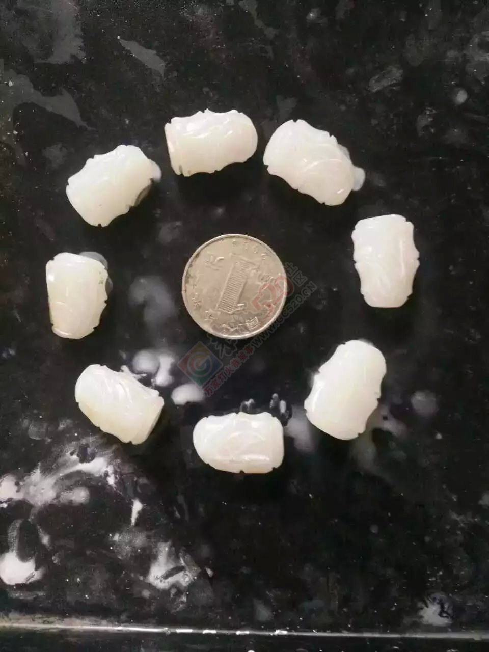出手和田大料边角加工的祝福手链450 / 作者:发如雪 / 帖子ID:160533