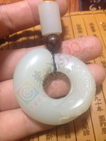 一件和田玉连年有余勒子  脂白70 / 作者:不平易近人 / 帖子ID:160960