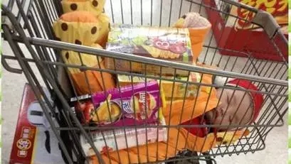 妈妈逛超市时喜欢让孩子坐购物车，出大事了！40 / 作者:渲染人生 / 帖子ID:161180