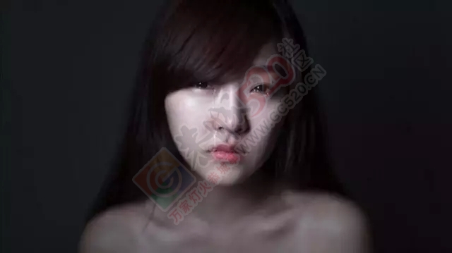 男子眼看着爱人被其他男人抱入怀里，竟然…779 / 作者:分叉路口 / 帖子ID:161330