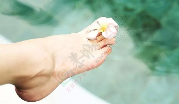 小心！这样泡脚让你泡出一身病！39 / 作者:人艰不拆 / 帖子ID:161598