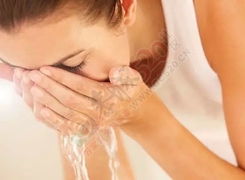 女人揉身体这处肉，40岁也如20岁！411 / 作者:人艰不拆 / 帖子ID:161599