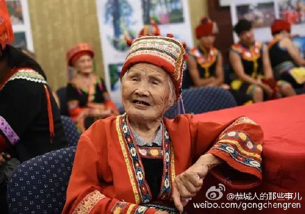 恭城2位百岁老人入选长寿之乡百岁之星397 / 作者:逢时 / 帖子ID:161696