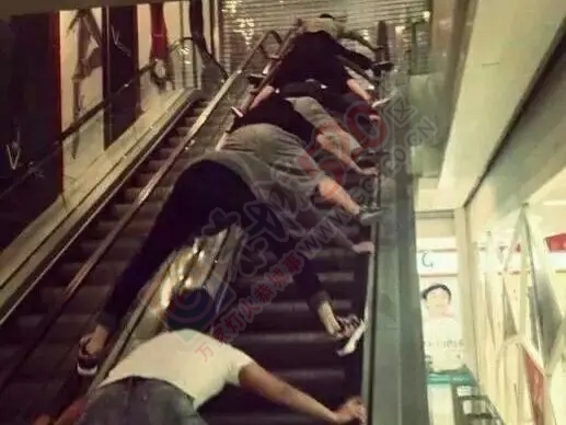 感谢恭城好司机/“胡巴”惊现恭城！/收购马蹄/某超市电梯隐患666 / 作者:深秋的落叶 / 帖子ID:161802