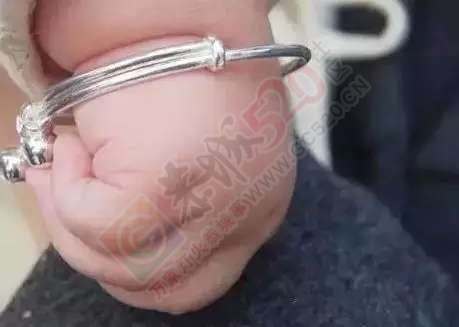 宝宝天天戴银镯子竟...80%父母都后悔太晚看到！16 / 作者:人艰不拆 / 帖子ID:162133