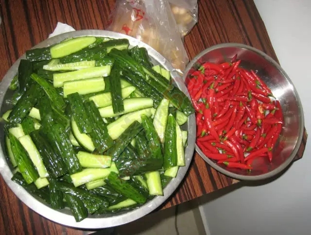 学着这样腌黄瓜，味道比肉还好吃！爽190 / 作者:爱生活爱美食 / 帖子ID:162434