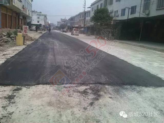 今日送别抗战老兵李树标；沉寂了很久的西岭地雷战式道路开始正式铺柏油了895 / 作者:深秋的落叶 / 帖子ID:162629