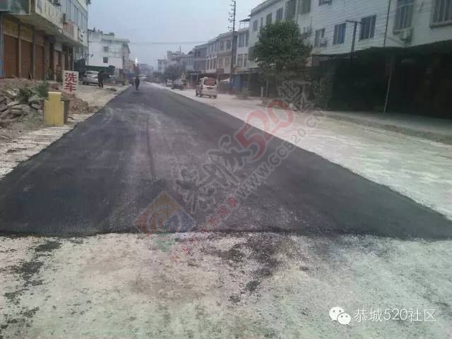 今日送别抗战老兵李树标；沉寂了很久的西岭地雷战式道路开始正式铺柏油了506 / 作者:深秋的落叶 / 帖子ID:162629