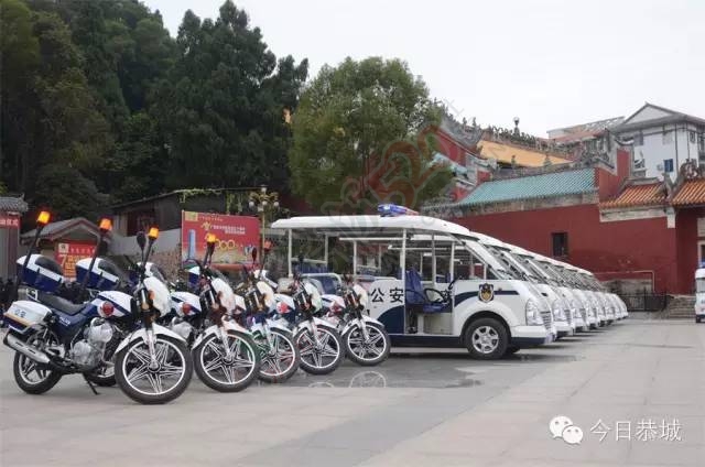 县公安局举行 “两会一节”反恐维稳治安防控启动仪式10 / 作者:脚踏实地 / 帖子ID:162913