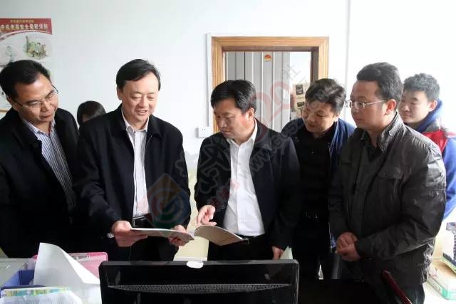 林武民、黄枝君节后走访慰问县直单位597 / 作者:脚踏实地 / 帖子ID:163427