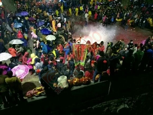 恭城瑶乡栗木群龙闹元宵（炸龙节）734 / 作者:恭城靠大家 / 帖子ID:163823