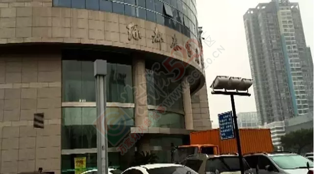 爱美的恭城妹崽当心了！拿鸡腿来练手，3天后客人脸上动刀……179 / 作者:丫丫妹 / 帖子ID:167621