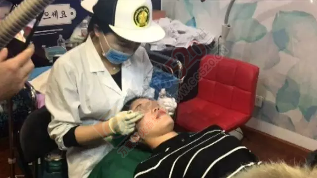 爱美的恭城妹崽当心了！拿鸡腿来练手，3天后客人脸上动刀……440 / 作者:丫丫妹 / 帖子ID:167621