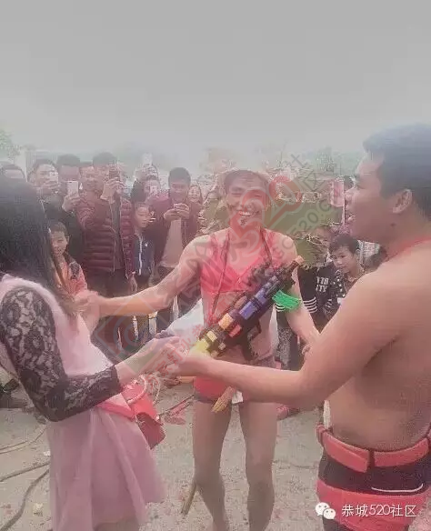 恭城这些被玩坏的新郎官，你们肿么看？？？197 / 作者:心交朋友钱交狗 / 帖子ID:167860