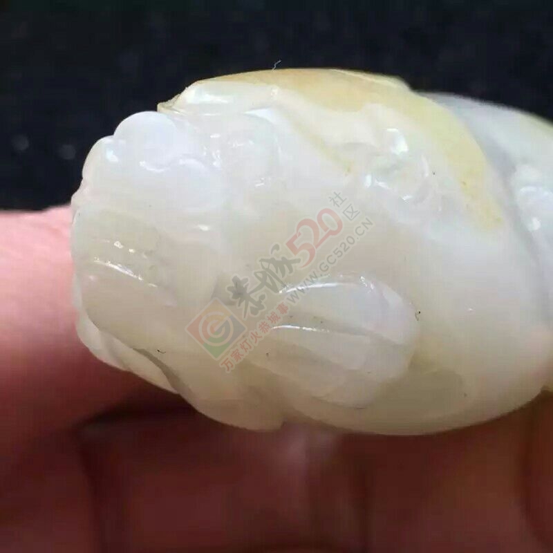 出手和田白玉籽料把件貔貅287 / 作者:发如雪 / 帖子ID:167876