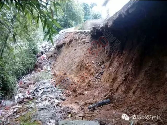 平安对河村因山体滑坡造成道路中断615 / 作者:今日恭城 / 帖子ID:168624