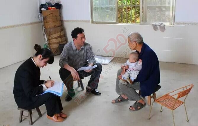 恭城法院：大力开展查处“四风”和腐败问题，坚持案件回访不走过场765 / 作者:心交朋友钱交狗 / 帖子ID:168697