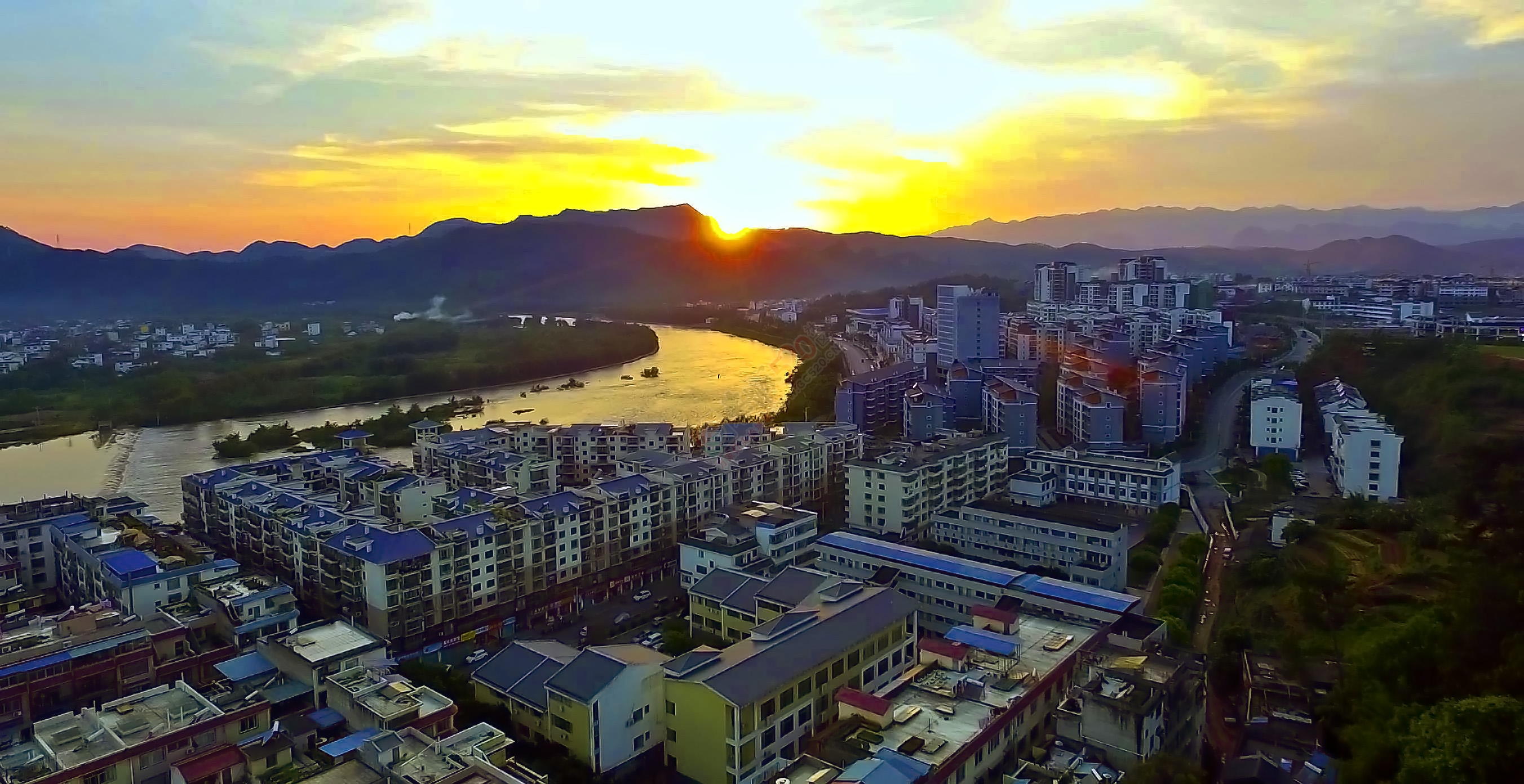 无聊发2张474 / 作者:紫乌鸦 / 帖子ID:169038
