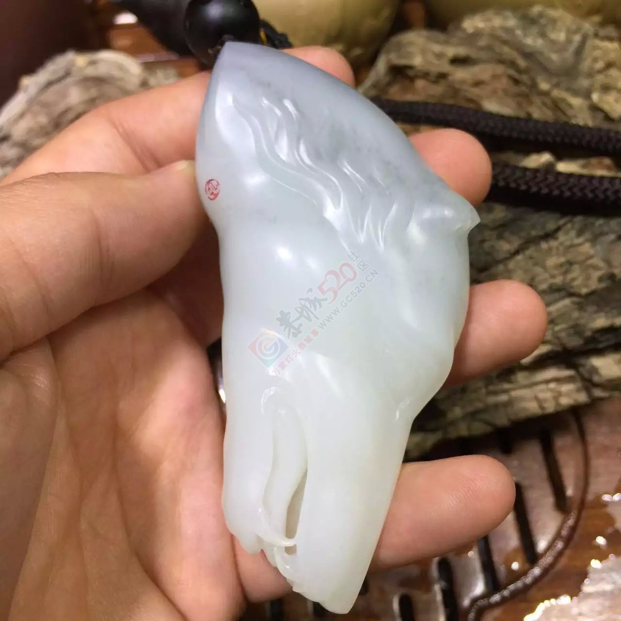 新疆和田籽料青花狼头把件977 / 作者:错了_Zfm79 / 帖子ID:169226