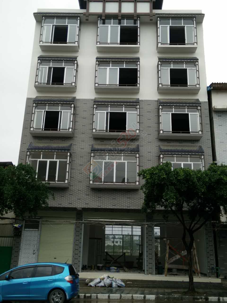 门面出租291 / 作者:分类小编 / 帖子ID:171830