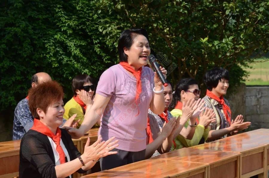 桂林市慈善事业会携手恭城百乐家电爱心扶贫、助学走进恭城门楼村442 / 作者:今日恭城 / 帖子ID:173166